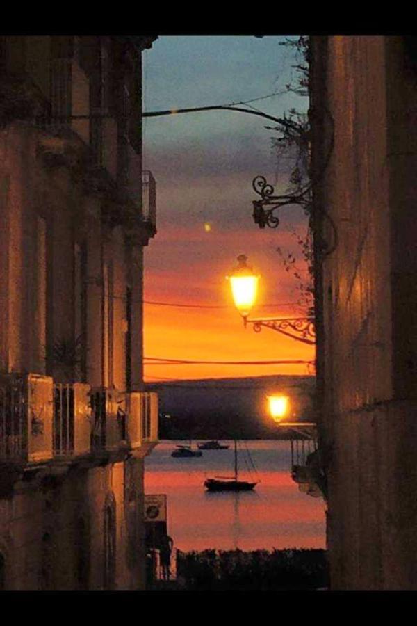 Appartamento Modern In Siracusa, 150 Sqm With Balcony *